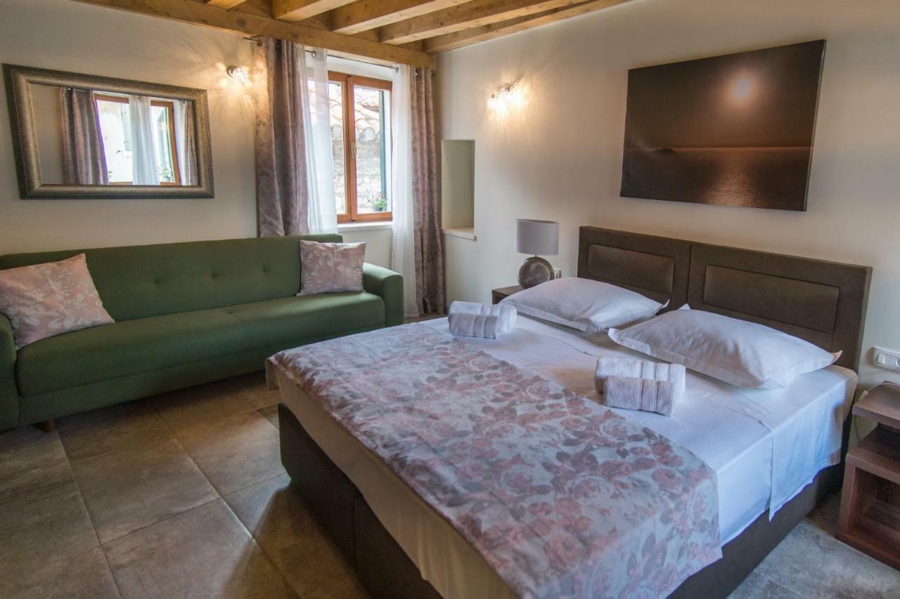 Jr Luxury Guesthouse2 Split Exteriér fotografie